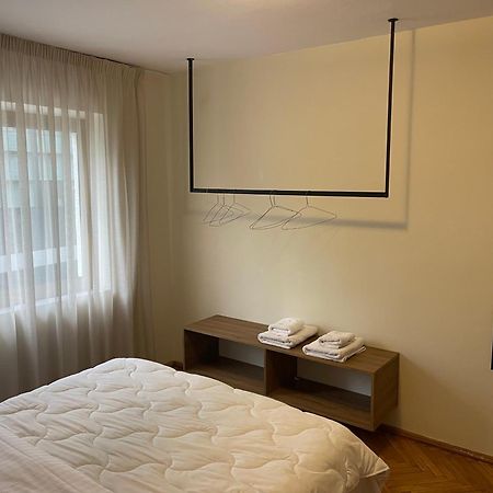 Cozy Apartment, In The Center Of Тирана Экстерьер фото